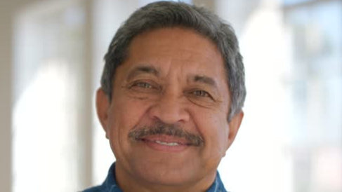 <em>Juan Ochoa  </em>